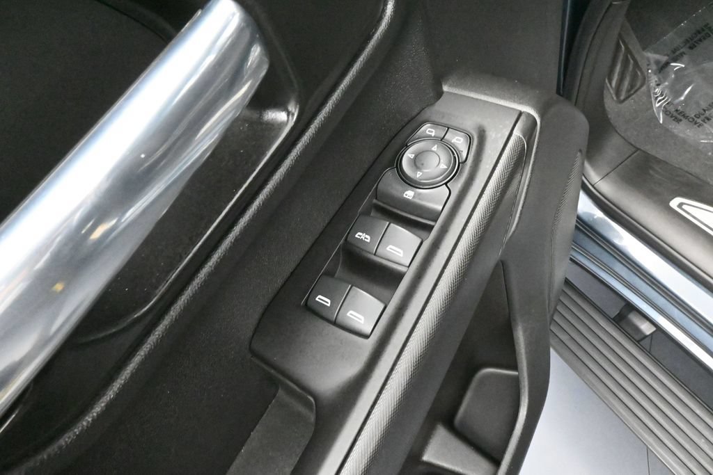 Used 2022 Chevrolet Silverado 1500 Custom RWD image 15