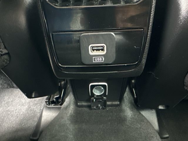 Used 2022 Jeep Compass Limited image 18