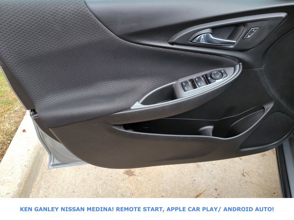 Used 2024 Chevrolet Malibu LT image 40