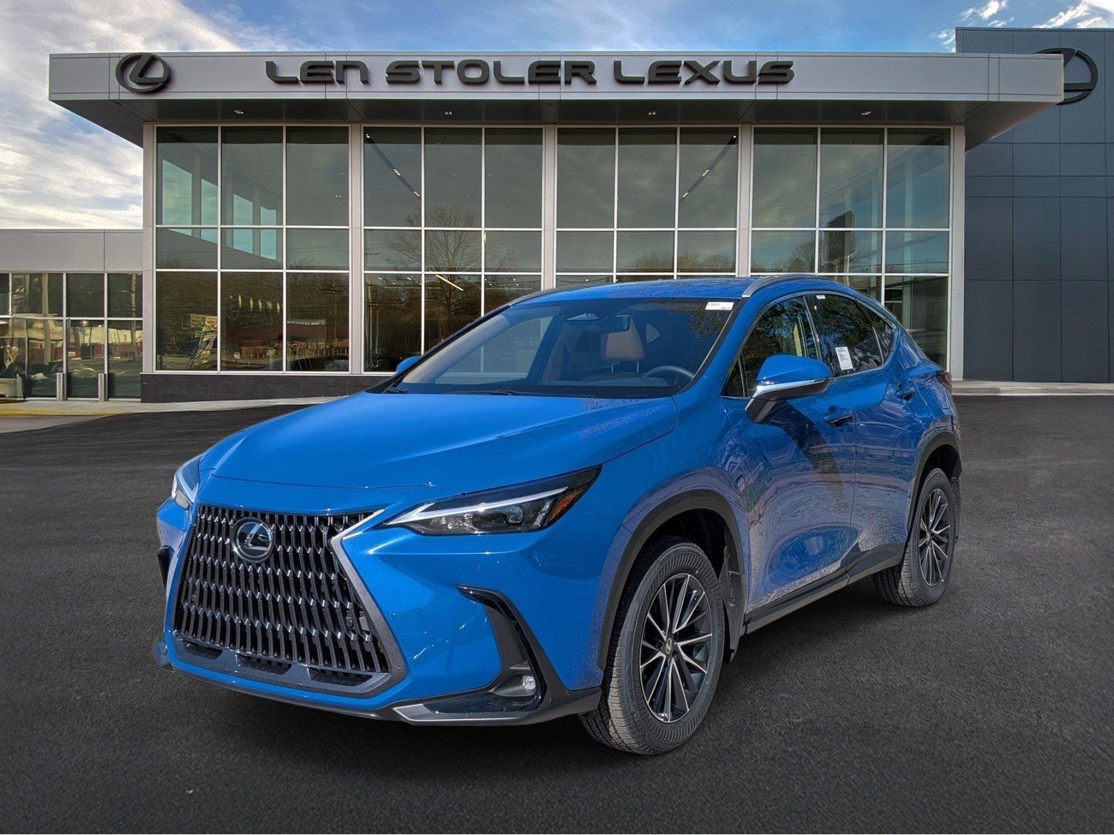 New 2026 Lexus NX 350h AWD w/ Premium Package image 4