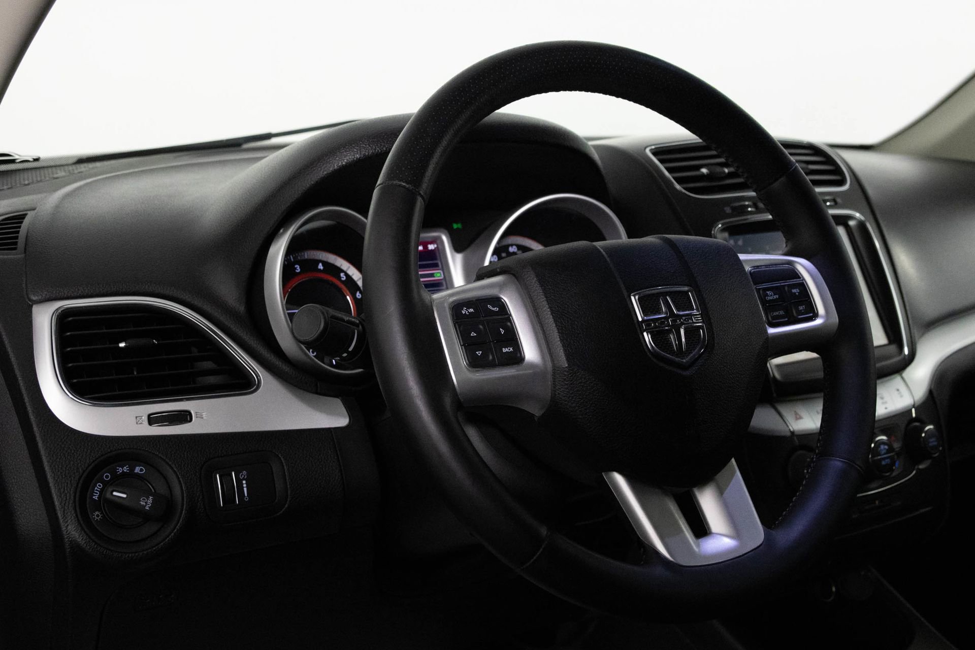 Used 2018 Dodge Journey GT FWD image 31