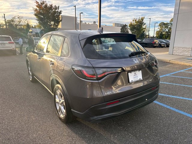 Certified 2024 Honda HR-V LX image 6