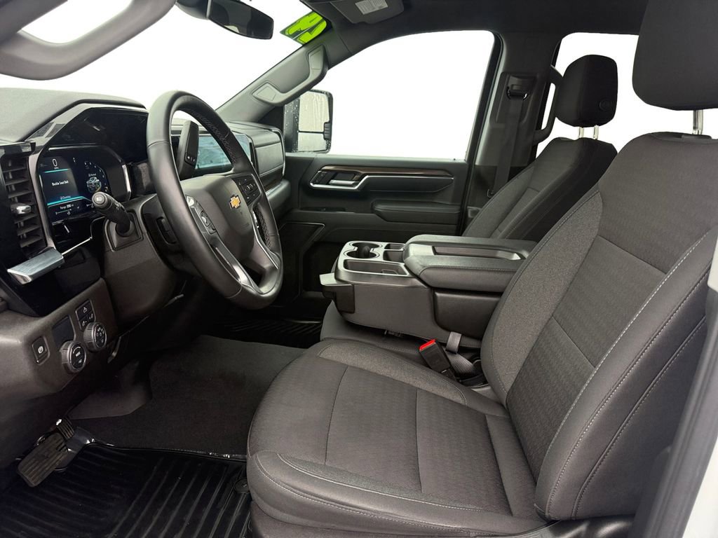 Certified 2024 Chevrolet Silverado 2500 LT w/ Convenience Package image 10