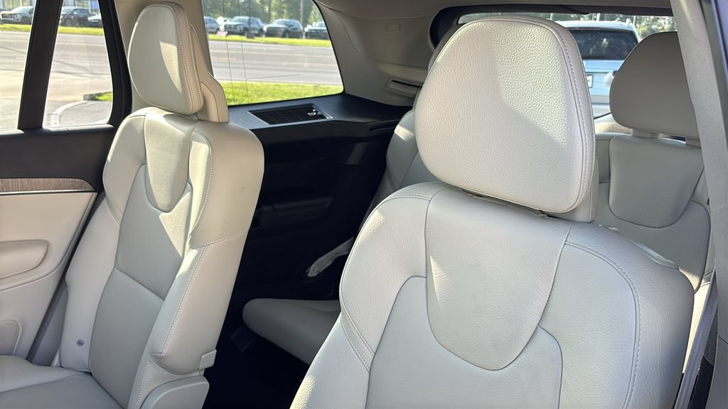 Certified 2023 Volvo XC90 B6 Plus w/ Protection Package Premier AWD/4WD image 26