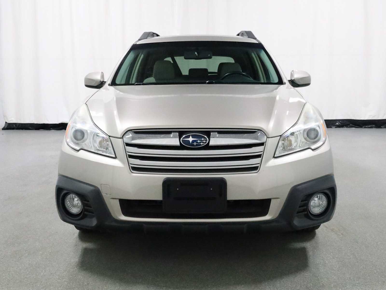 Used 2014 Subaru Outback 2.5i Premium AWD/4WD image 14