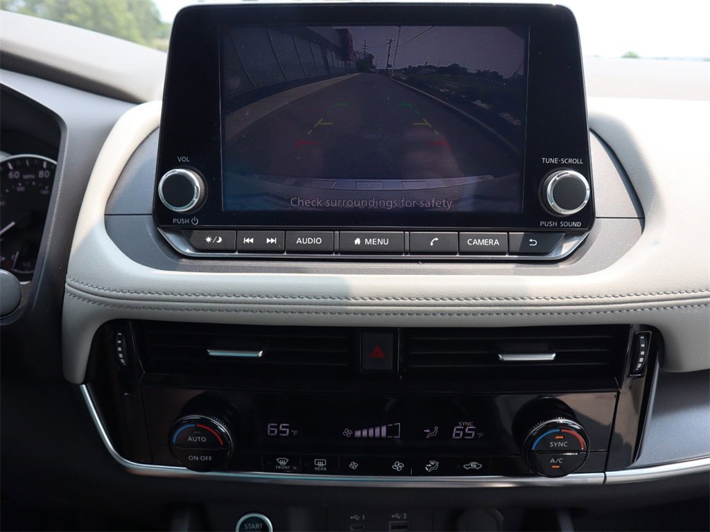 Certified 2022 Nissan Rogue SV image 24