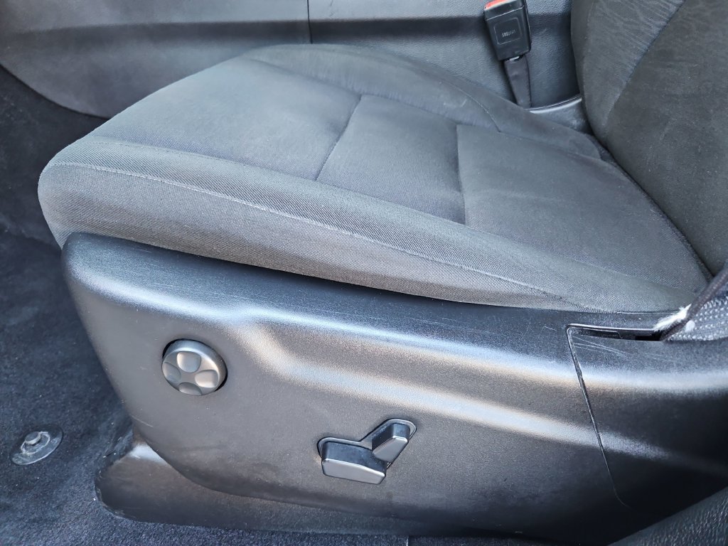 Used 2025 Dodge Durango GT RWD image 25