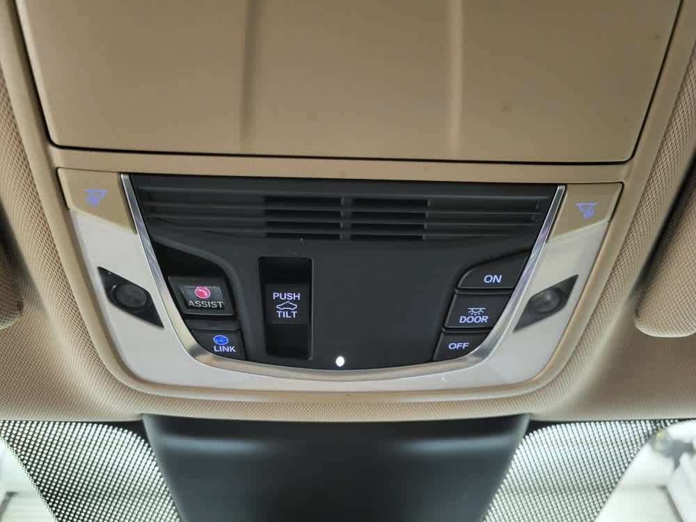Used 2022 Acura TLX w/ Technology Package FWD image 14