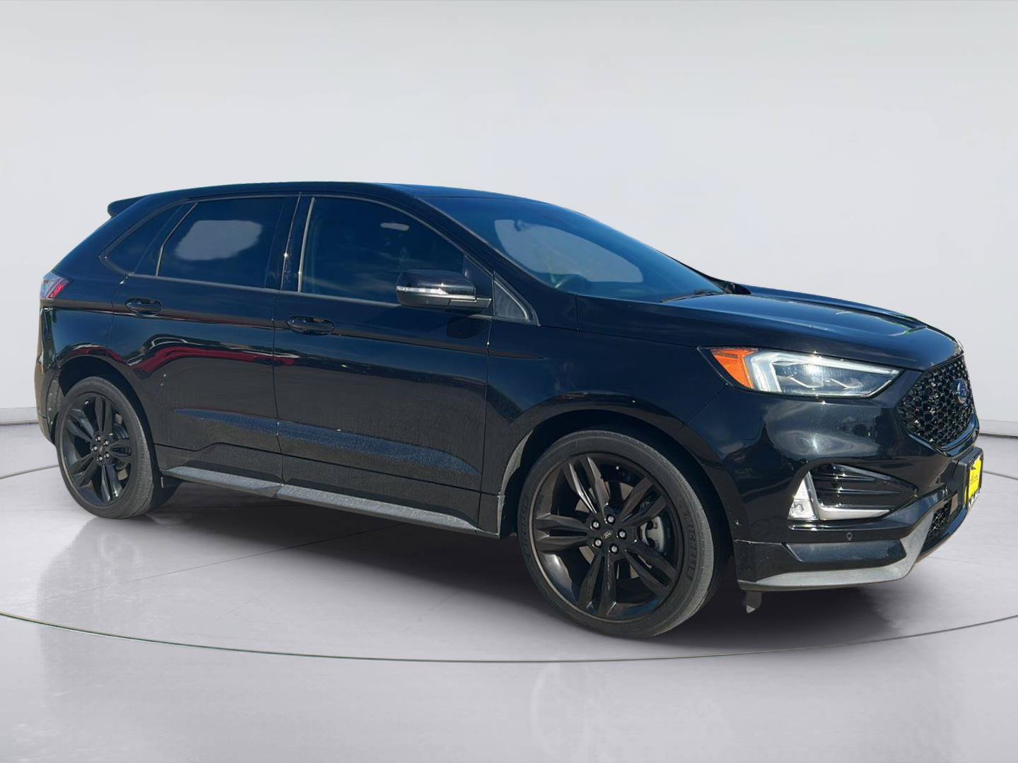 Used 2020 Ford Edge ST w/ Equipment Group 401A AWD/4WD image 3