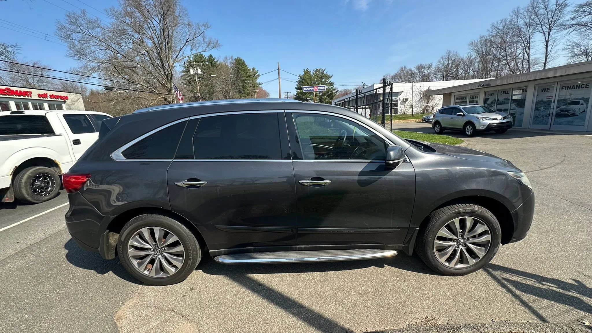 Used 2014 Acura MDX SH-AWD w/ Tech & Entertainment image 4