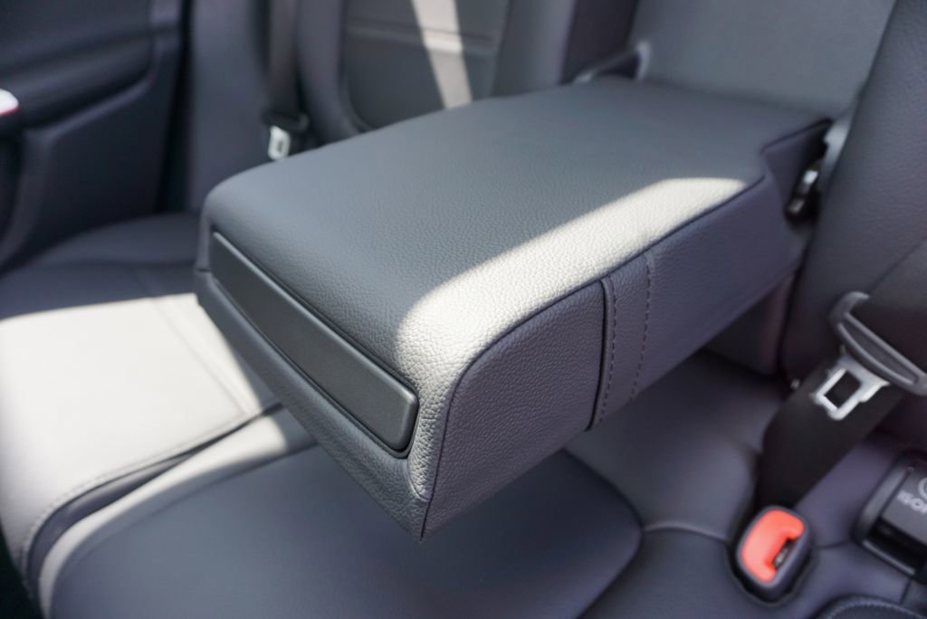 Certified 2025 Mercedes-Benz GLC 300 4MATIC image 47