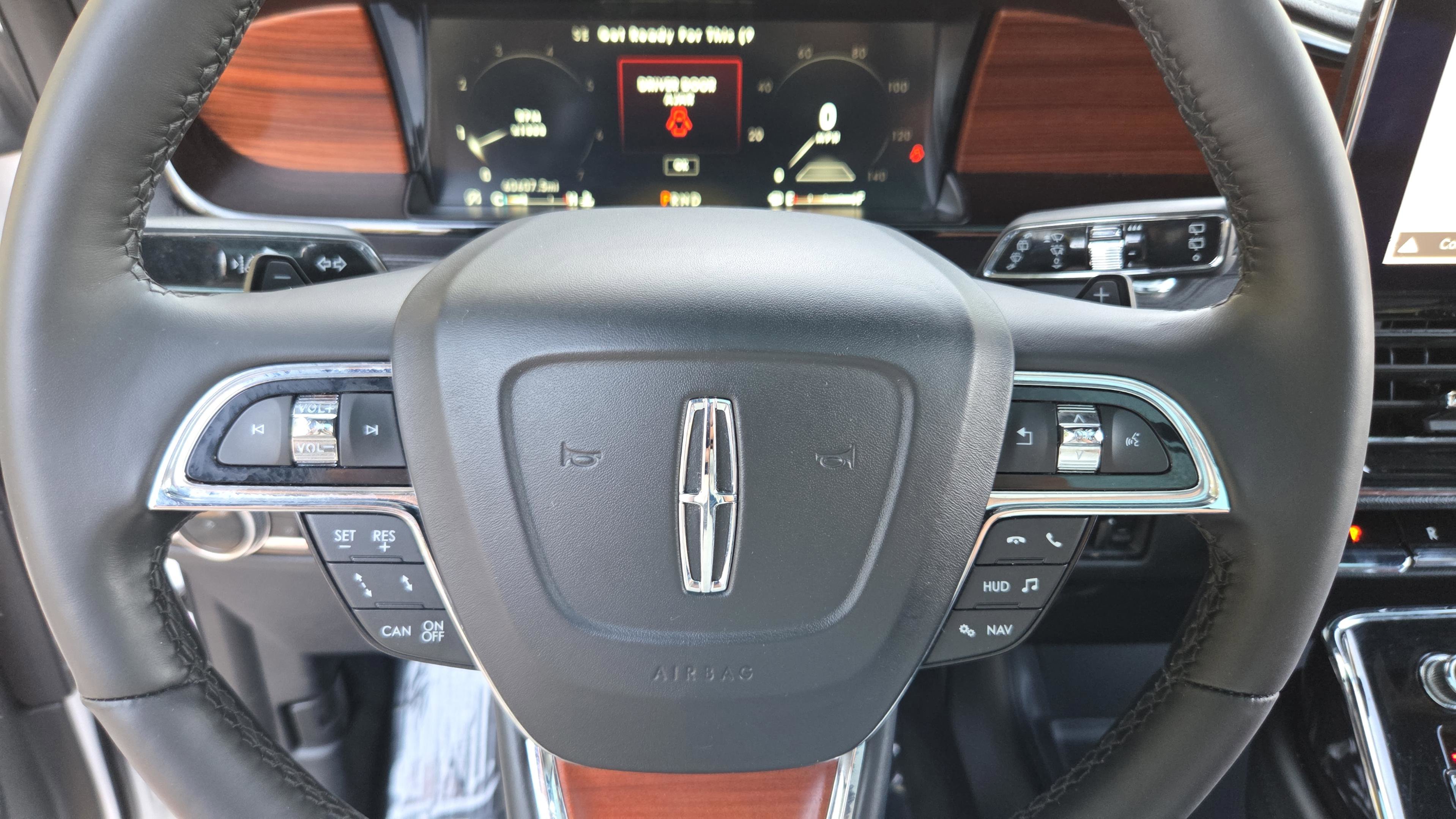 Used 2019 Lincoln Navigator Reserve AWD/4WD image 23