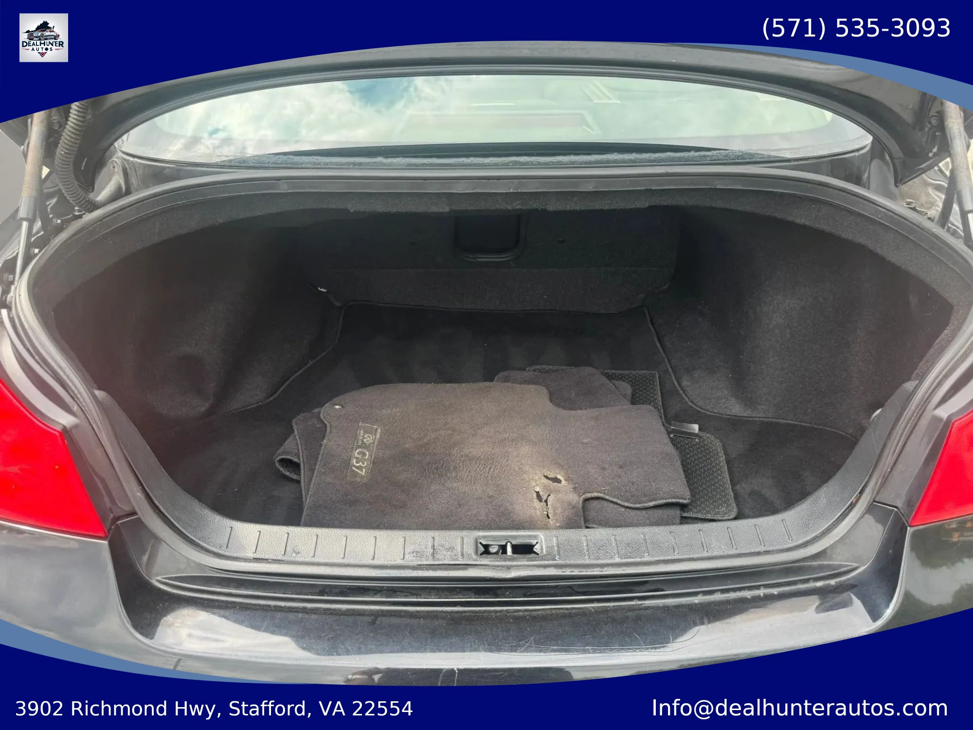 Used 2013 INFINITI G37 x Sedan w/ Premium Pkg AWD/4WD image 13