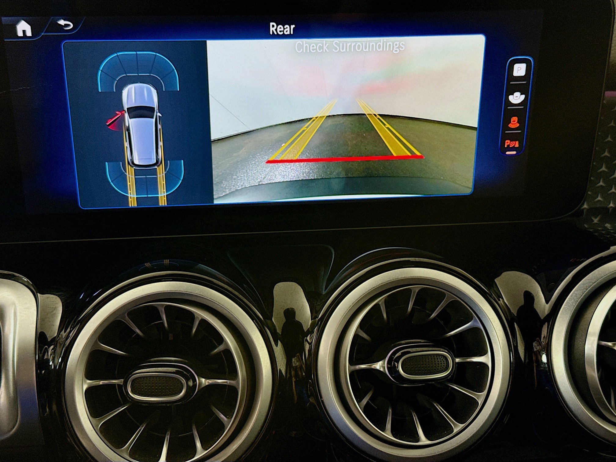 Used 2024 Mercedes-Benz EQB 300 4MATIC image 19