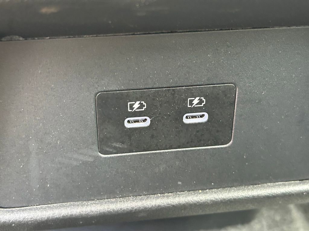 Used 2025 Nissan Rogue SV image 20
