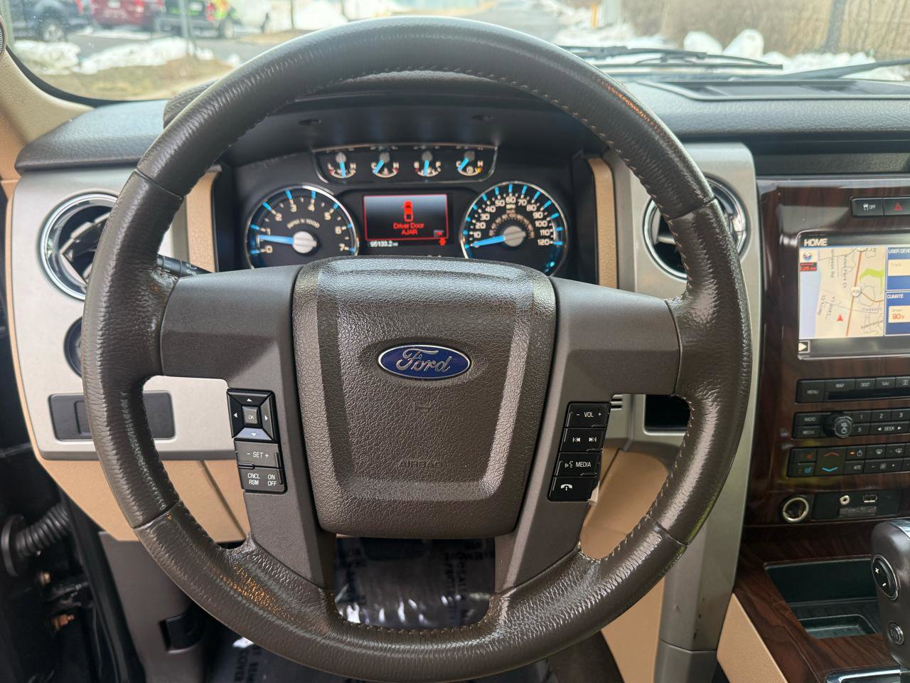 Used 2012 Ford F150 Lariat w/ Lariat Chrome Pkg image 46