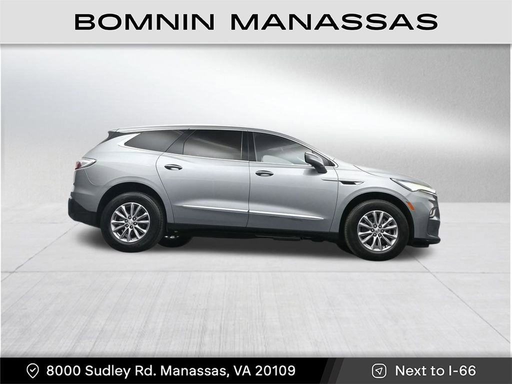 Used 2023 Buick Enclave Essence image 36