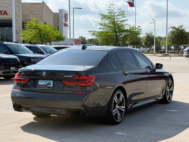Used 2019 BMW 740i w/ Executive Package image 5
