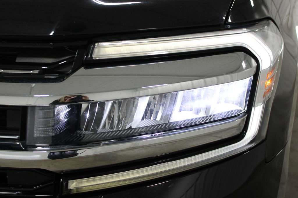 Used 2024 Ford Expedition Max Limited image 14