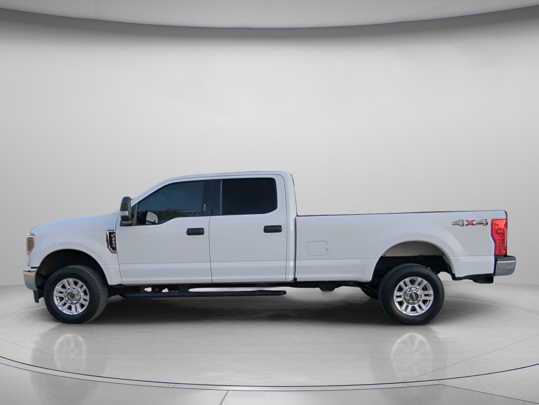 Used 2019 Ford F250 XLT AWD/4WD image 14