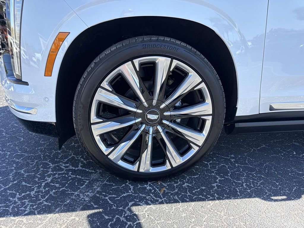 New 2026 Cadillac Escalade Luxury w/ Touring Package image 10