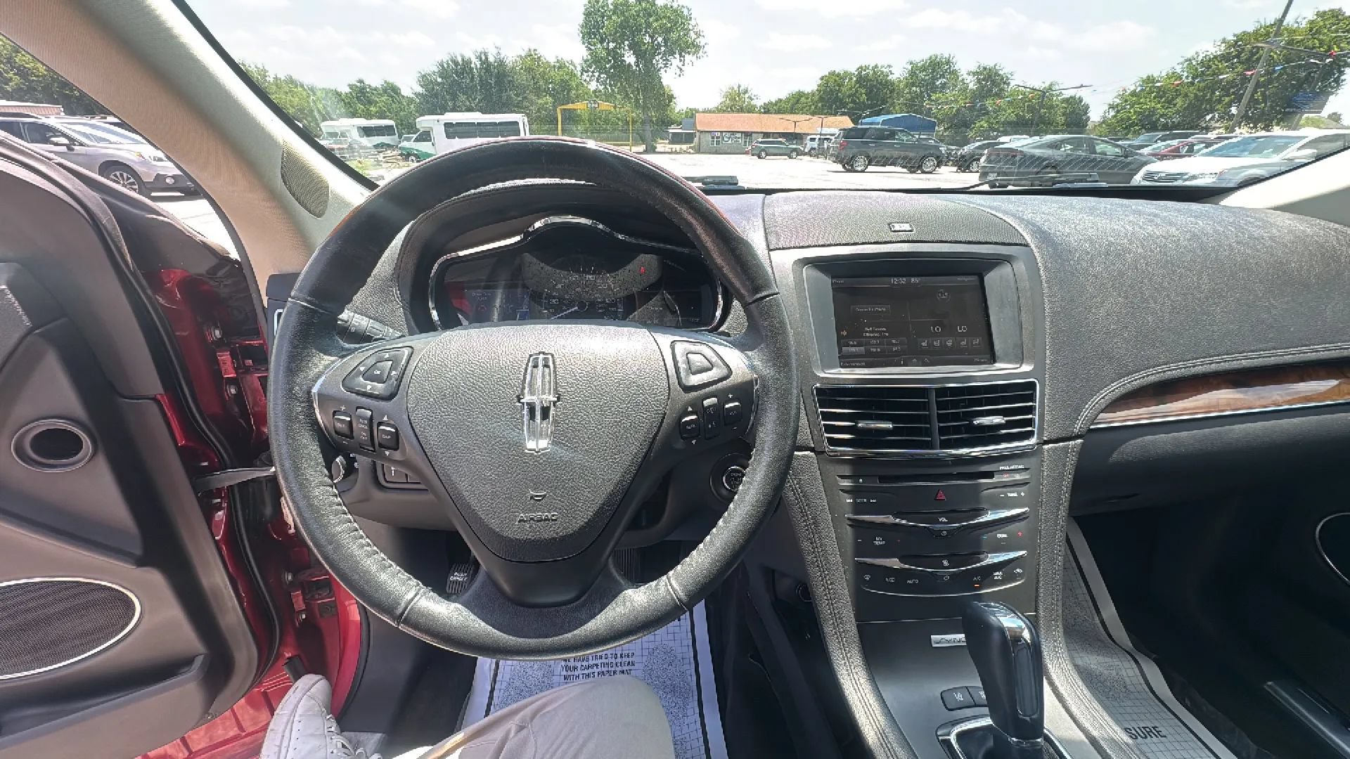 Used 2015 Lincoln MKT AWD w/ Equipment Group 201A image 17