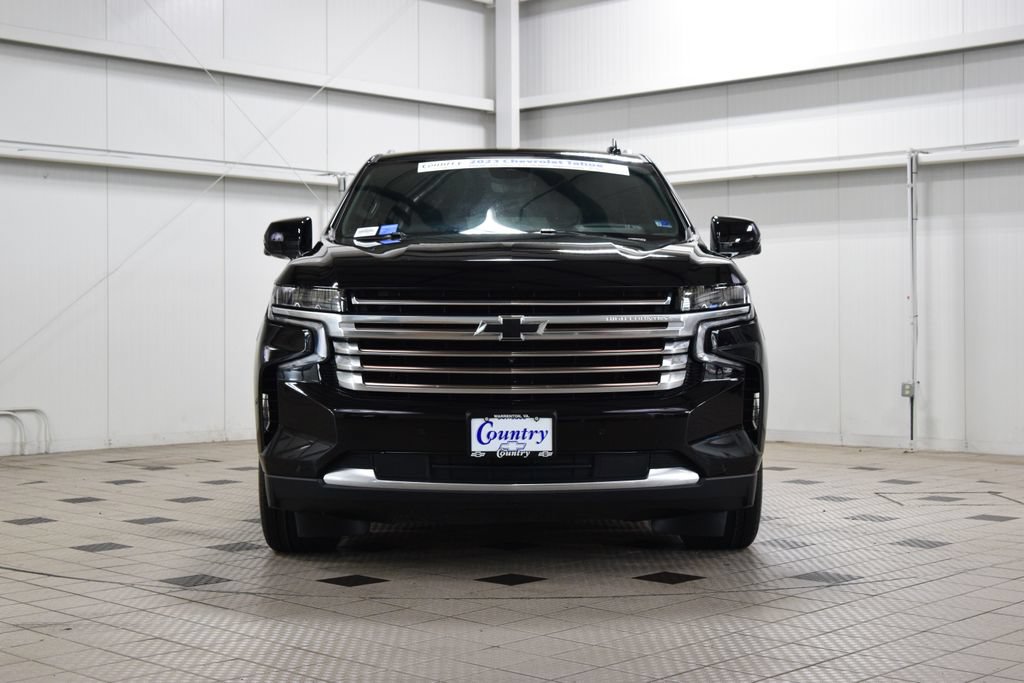 Used 2023 Chevrolet Tahoe High Country AWD/4WD image 2