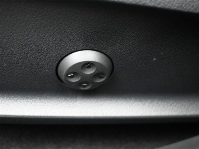 Used 2025 Mercedes-Benz CLA 250 image 31