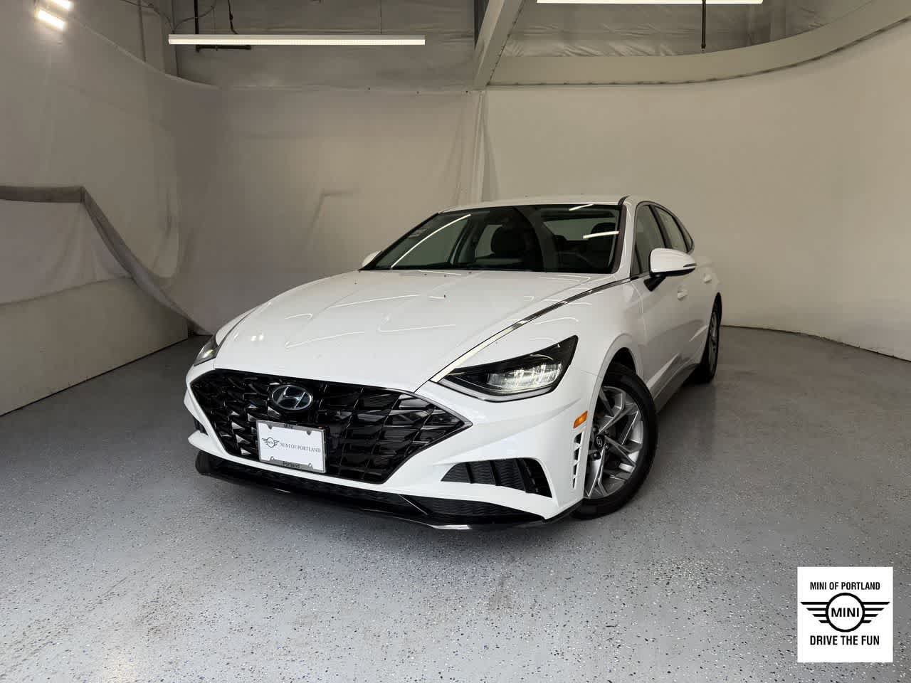 Used 2020 Hyundai Sonata SEL FWD image 1