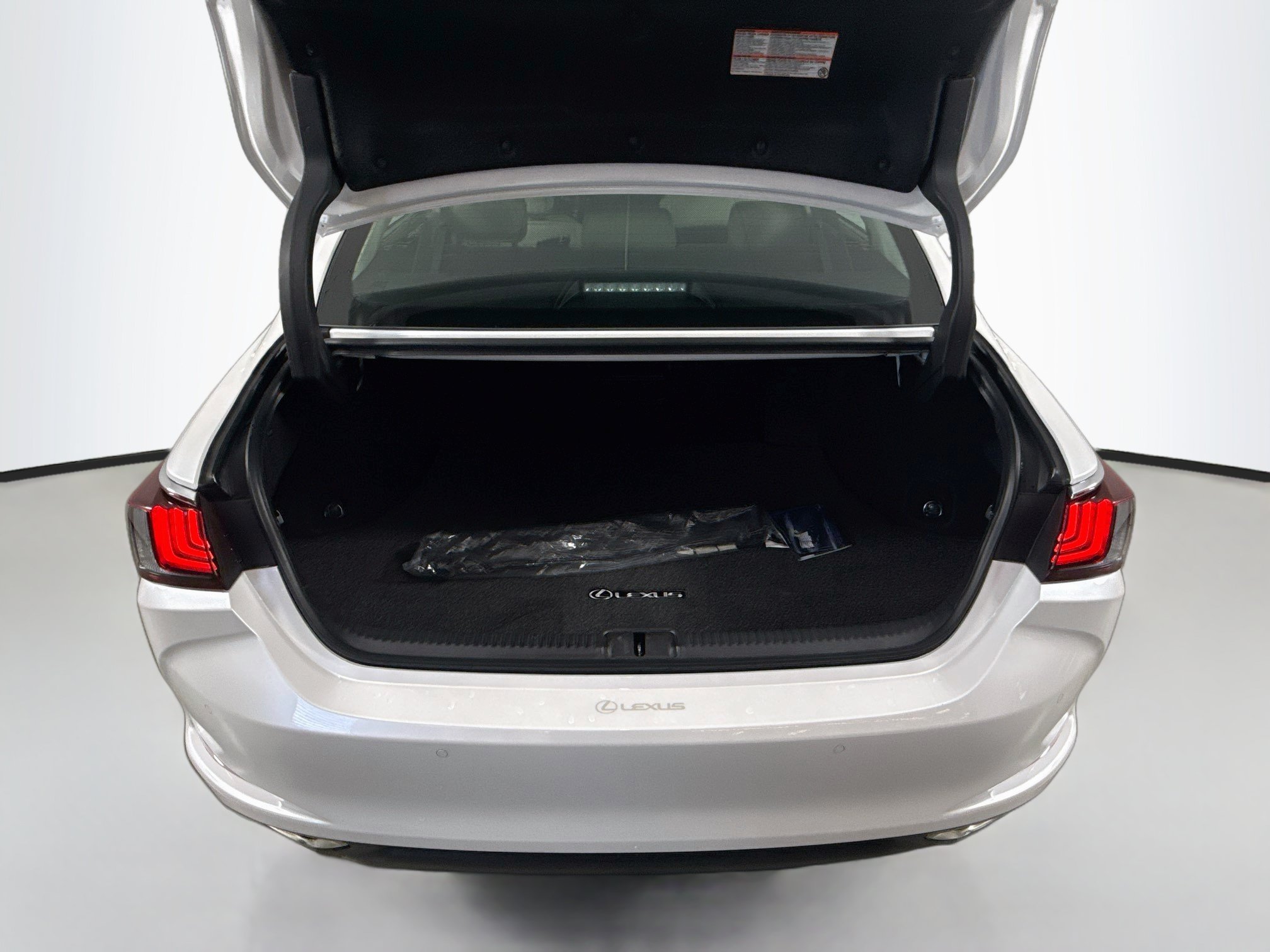 Certified 2025 Lexus ES 350 Ultra Luxury w/ Accessory Package (Z2) FWD image 25