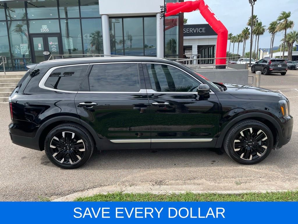 Used 2024 Kia Telluride SX w/ Towing Package FWD image 10