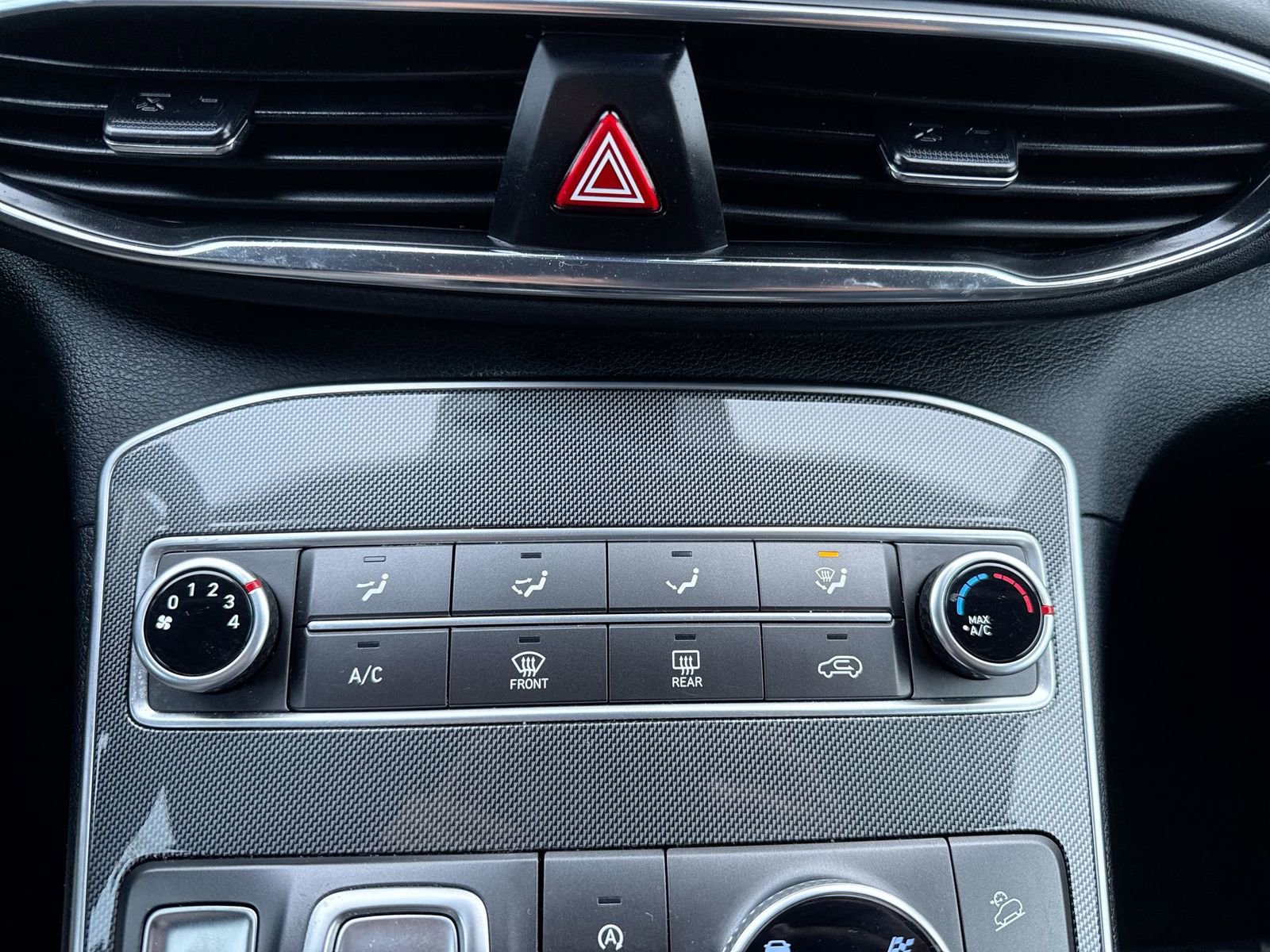 Certified 2022 Hyundai Santa Fe SE w/ Cargo Package image 21