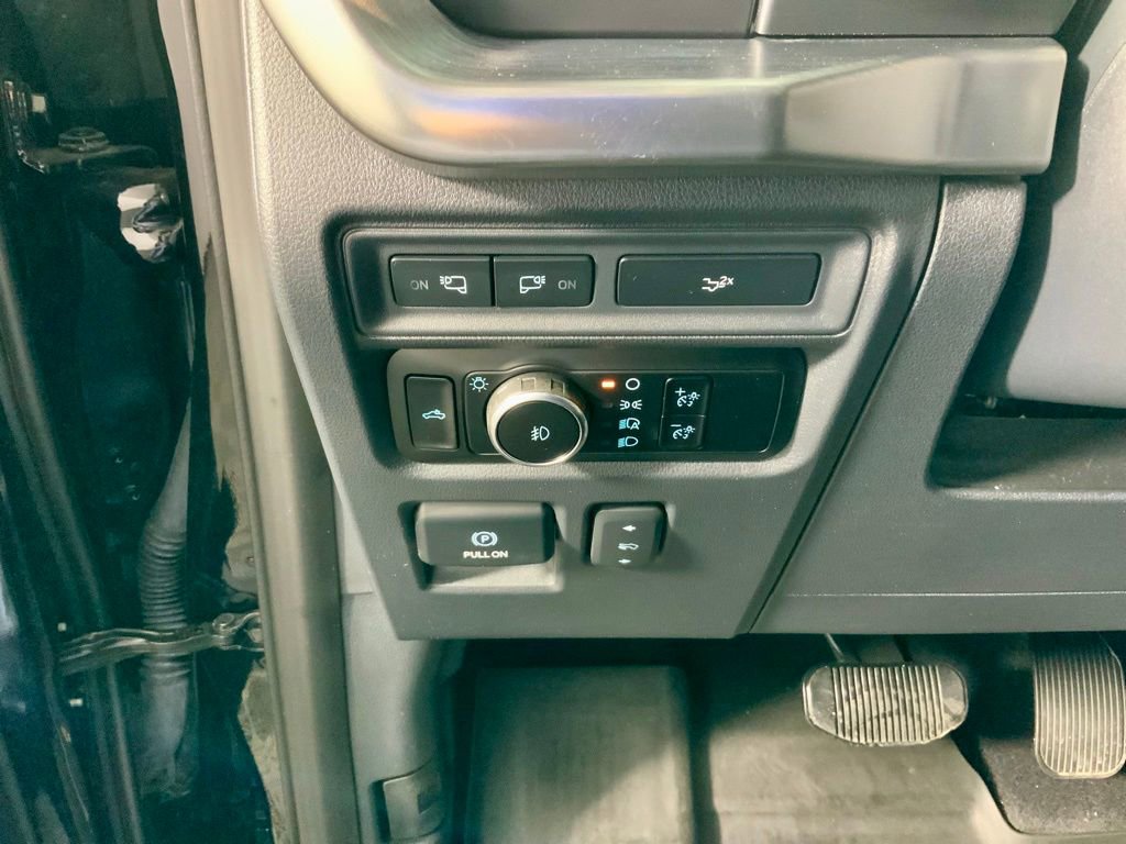 Used 2023 Ford F150 Lariat w/ Equipment Group 502A High AWD/4WD image 23