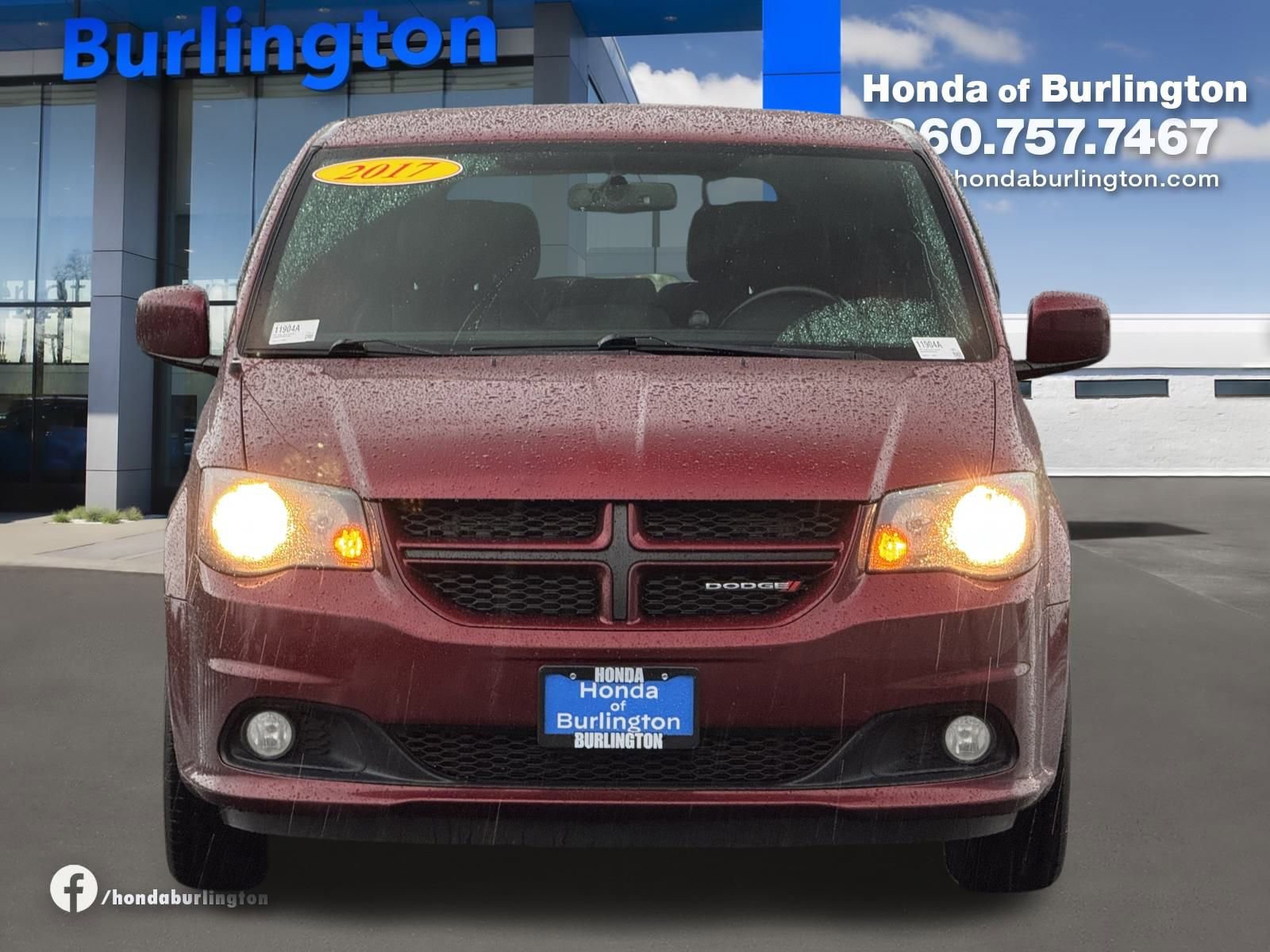 Used 2017 Dodge Grand Caravan GT image 8