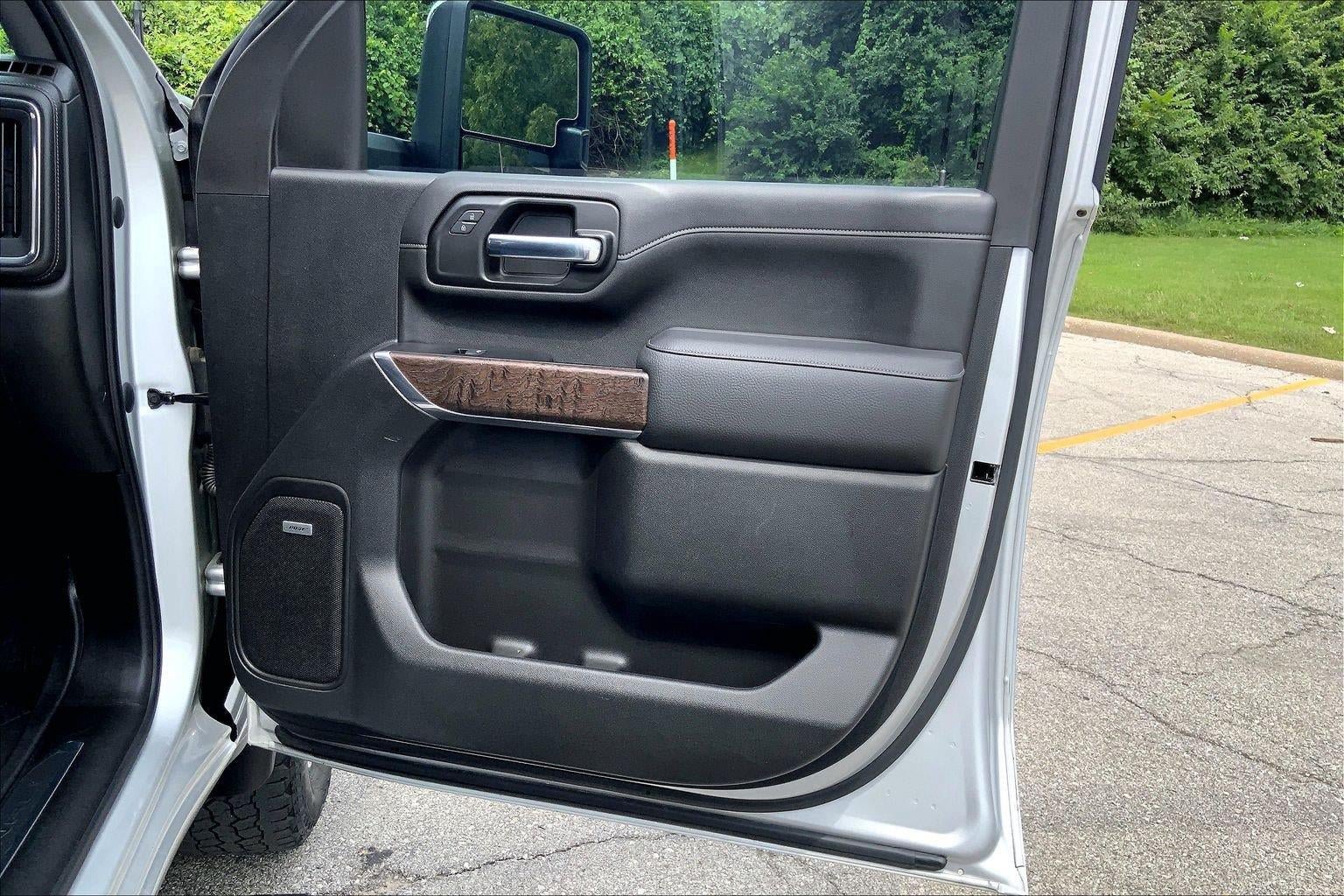 Used 2020 GMC Sierra 2500 Denali w/ Denali Ultimate Package AWD/4WD image 25