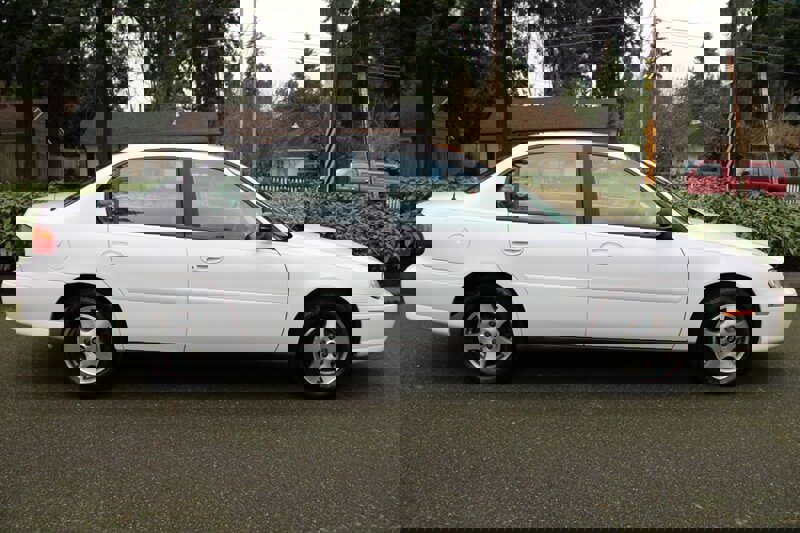 Used 2004 Chevrolet Malibu Classic image 11