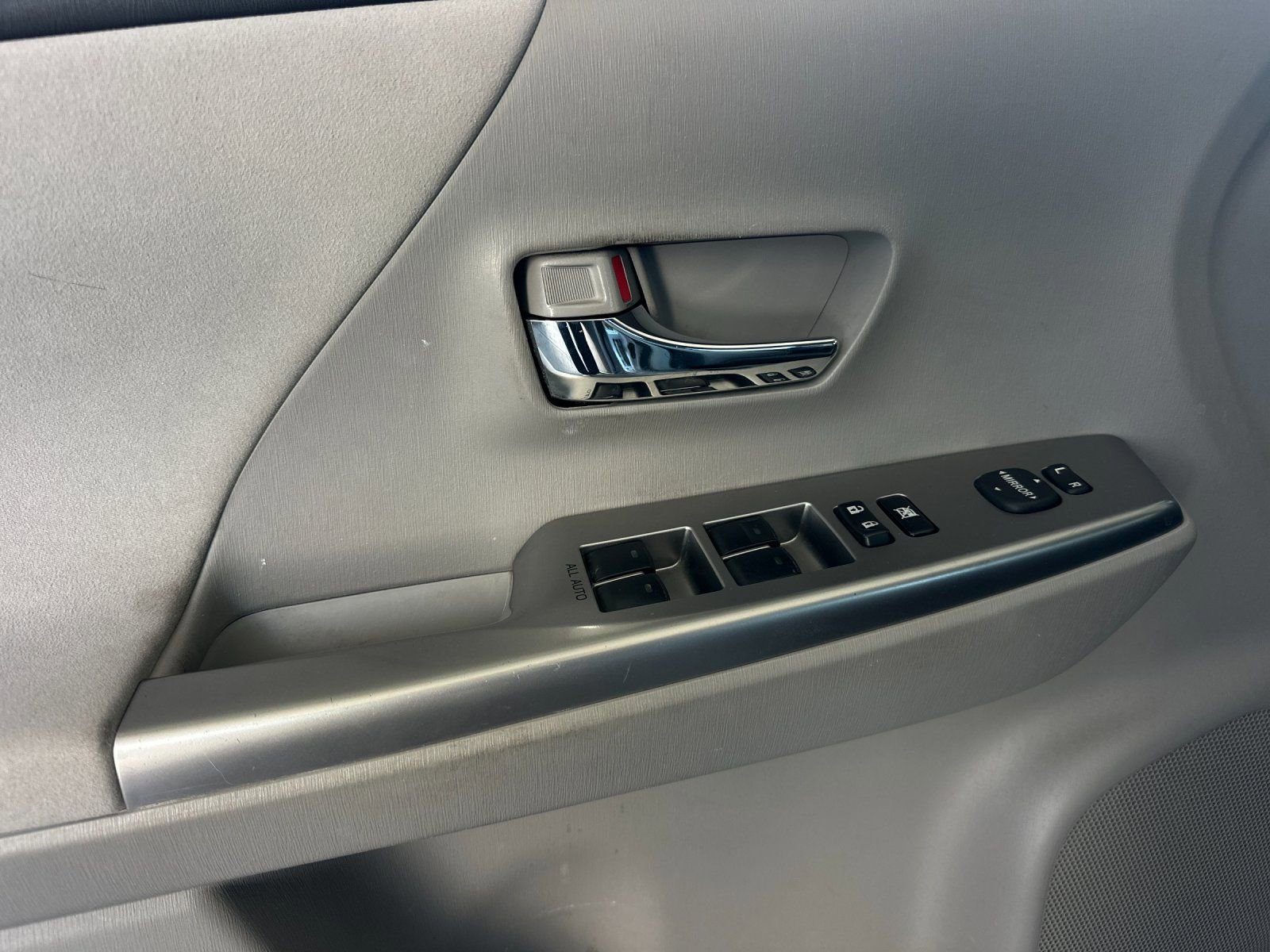 Used 2015 Toyota Prius V Two image 10