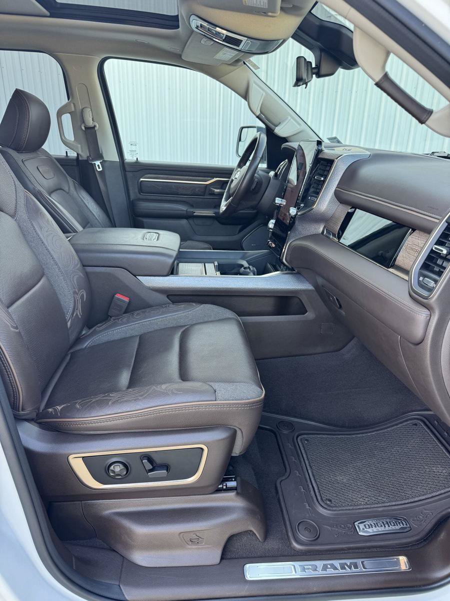 Used 2025 RAM 1500 Limited AWD/4WD image 20