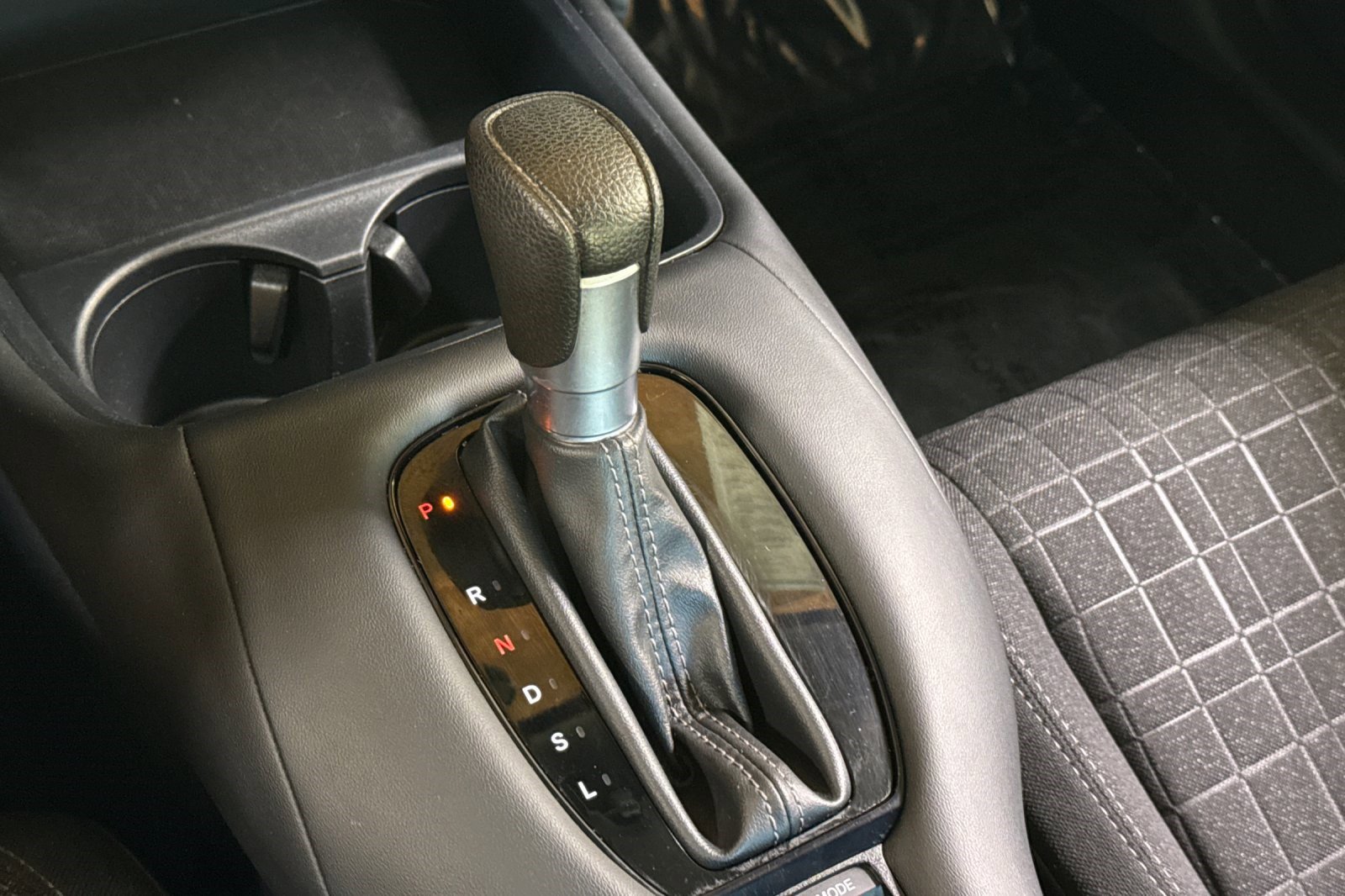 Certified 2023 Honda HR-V LX image 18