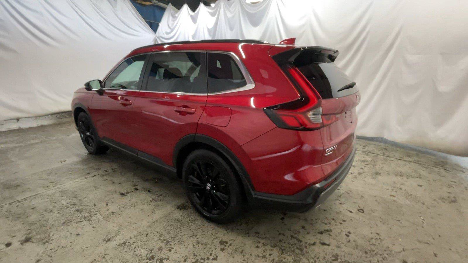 Used 2025 Honda CR-V Sport Touring image 10