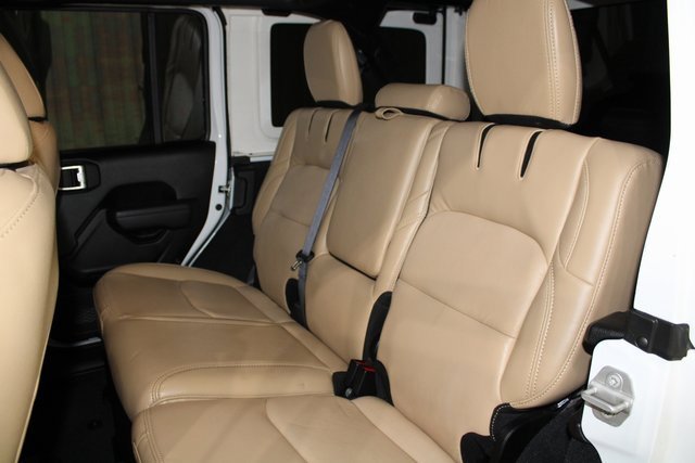 Used 2024 Jeep Wrangler Unlimited image 22