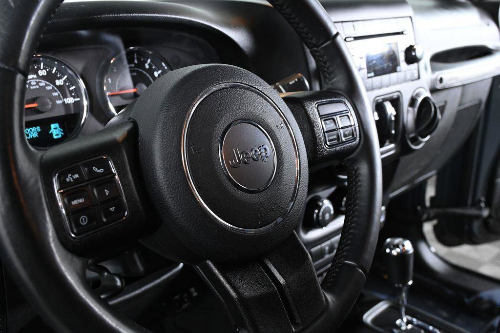 Used 2018 Jeep Wrangler Unlimited Sport S image 14