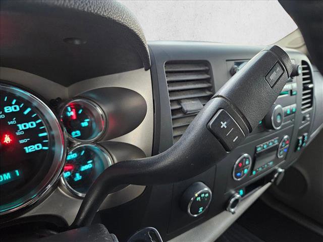 Used 2009 Chevrolet Silverado 2500 LT w/ Exterior Plus Package image 12