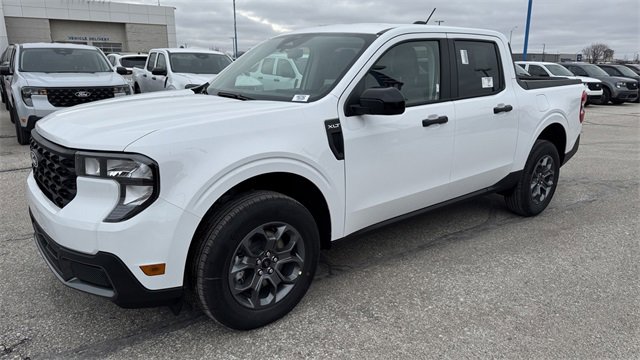 New 2026 Ford Maverick XLT w/ XLT Luxury Package image 4