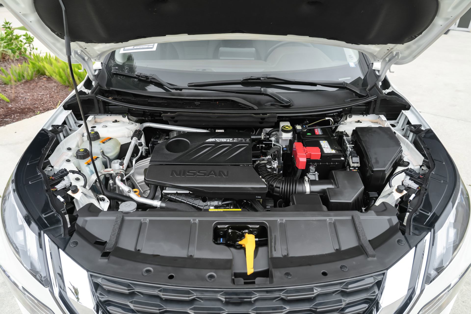 Used 2023 Nissan Rogue SV image 41