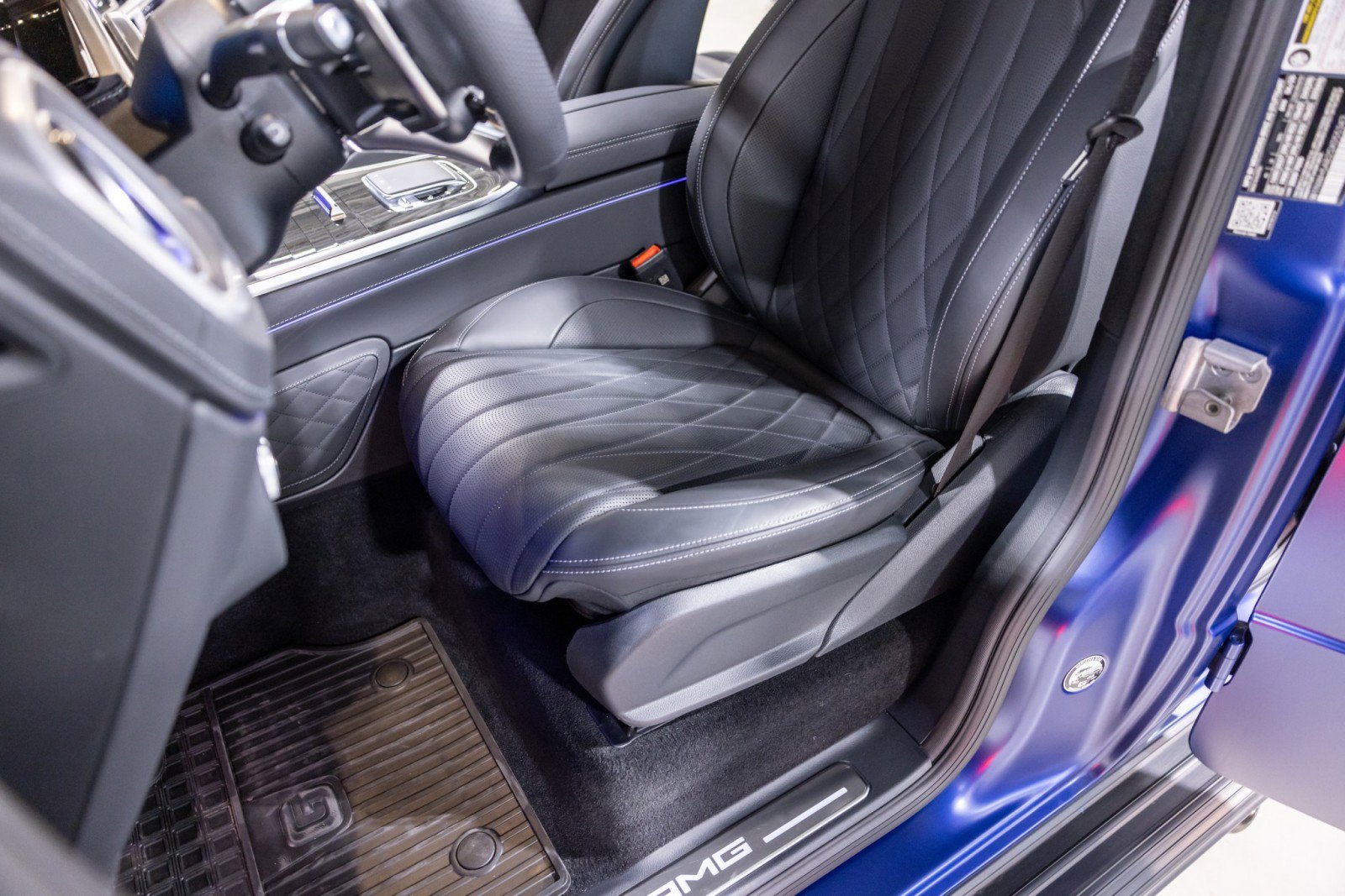 Used 2025 Mercedes-Benz G 63 AMG 4MATIC image 32