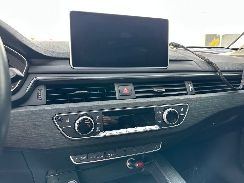 Used 2017 Audi A4 2.0T Ultra Premium w/ Convenience Package FWD image 22
