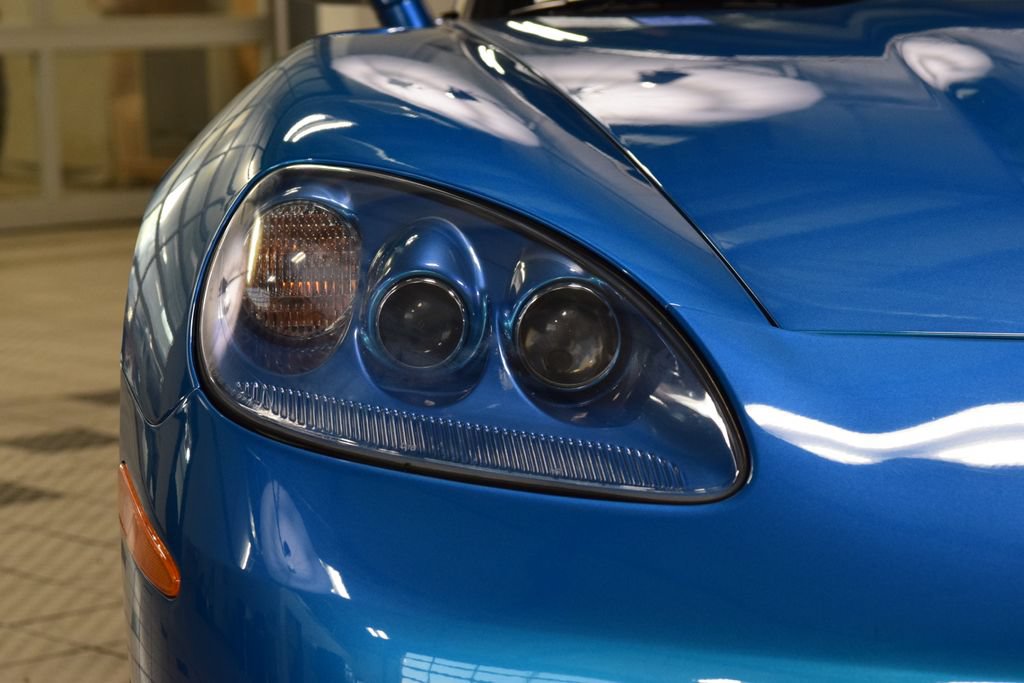 Used 2008 Chevrolet Corvette Coupe w/ Preferred Equipment Group RWD image 12
