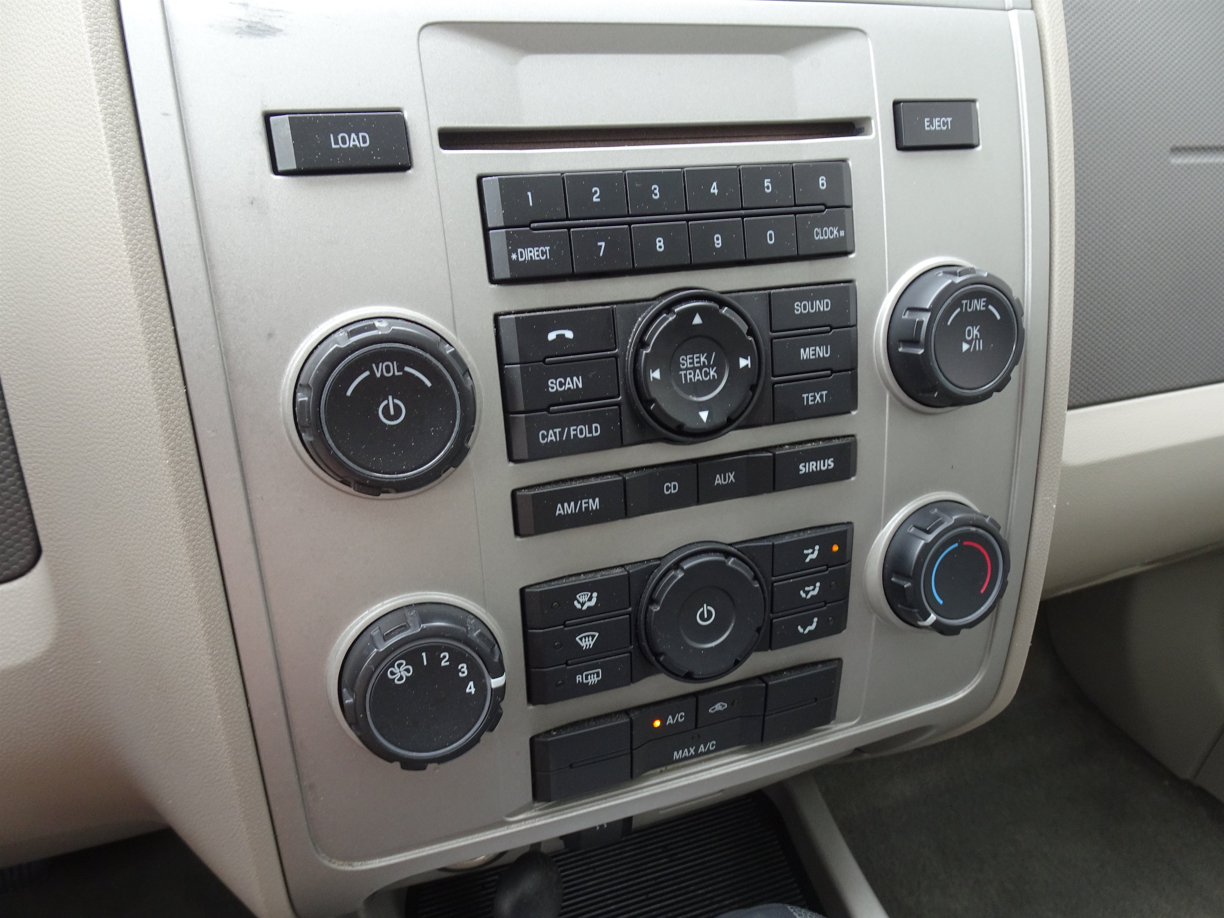 Used 2009 Ford Escape XLT AWD/4WD image 24
