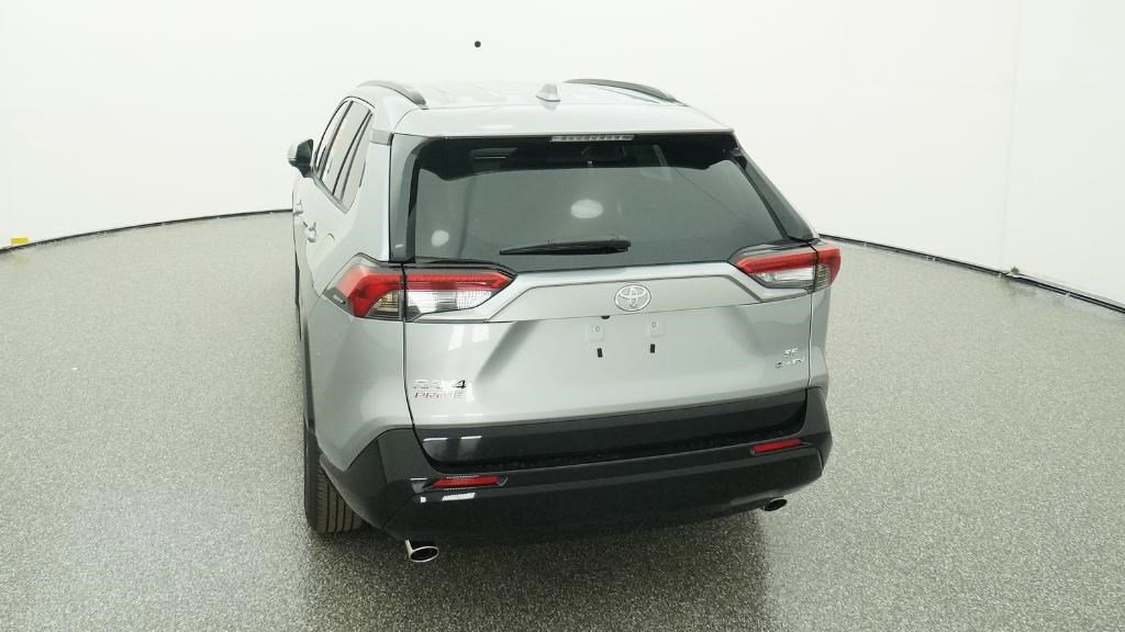 New 2025 Toyota RAV4 SE image 16